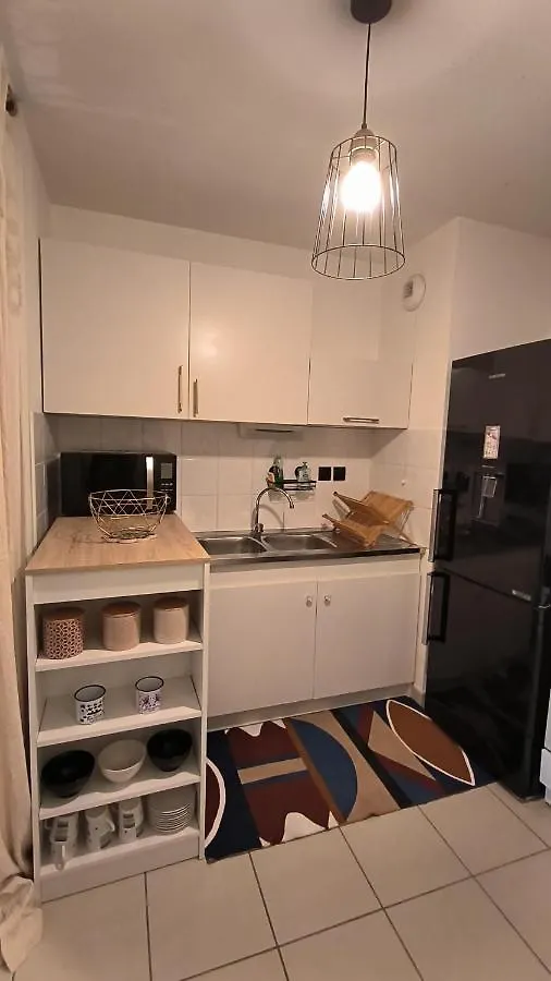 Good Vibes In Charming T2 Apartment With Balcony Blagnac