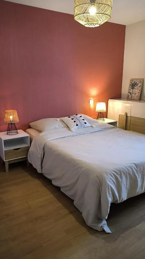 Good Vibes In Charming T2 Apartment With Balcony Blagnac